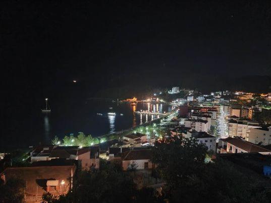 Horizon View Rooms Himare Exterior photo
